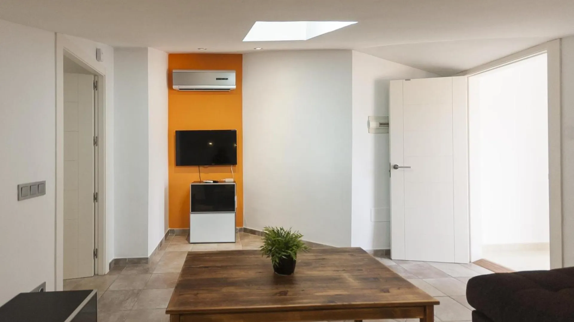 Bright Duplex Apartment With Pool 滨海托萨 西班牙